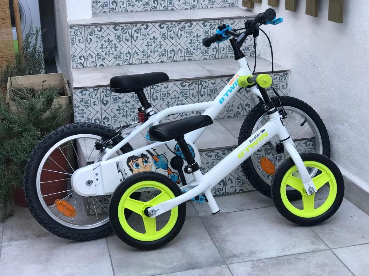 Malaga Beach House, 2 City Bikes, 2 Children'S Bikes, Wifi, Big Terrace, Bbq, Family, Childfriendly Eksteriør billede