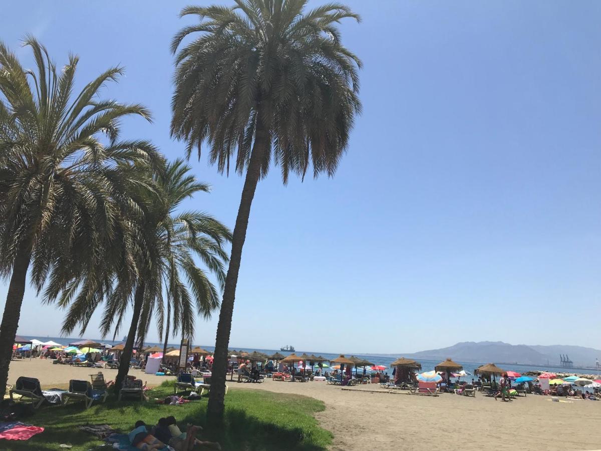 Malaga Beach House, 2 City Bikes, 2 Children'S Bikes, Wifi, Big Terrace, Bbq, Family, Childfriendly Eksteriør billede