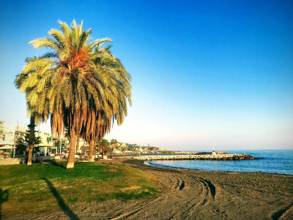 Malaga Beach House, 2 City Bikes, 2 Children'S Bikes, Wifi, Big Terrace, Bbq, Family, Childfriendly Eksteriør billede